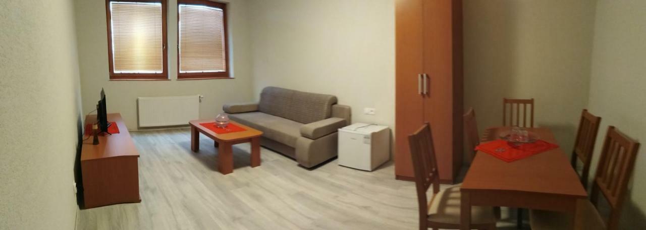פרשוב Guest House Mladost מראה חיצוני תמונה